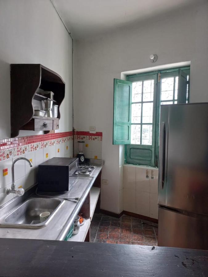 Mochileros Viajeros Hostel Bogota Bagian luar foto